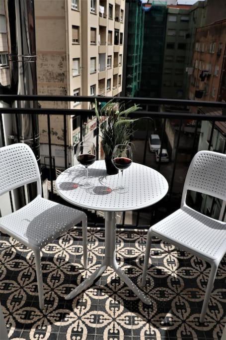 Alojamientos Turisticos Con Terraza En Santander Lapera Zewnętrze zdjęcie